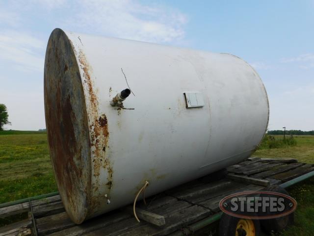Steel vertical liquid fertilizer tank,_1.jpg